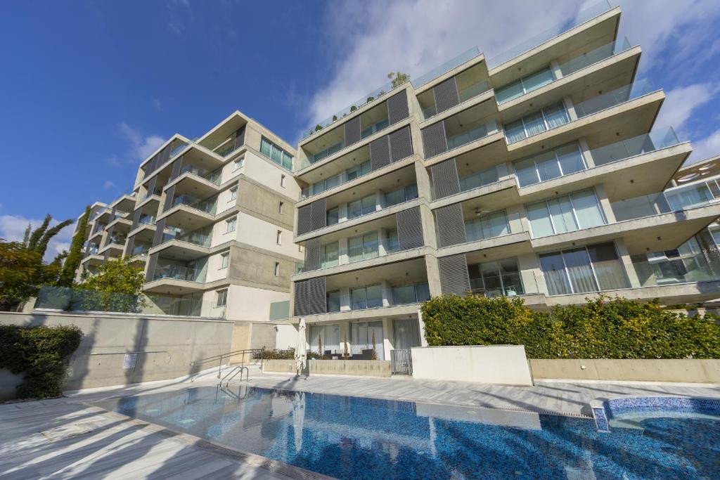 Apartment (Flat) in Neapoli, Limassol for Sale