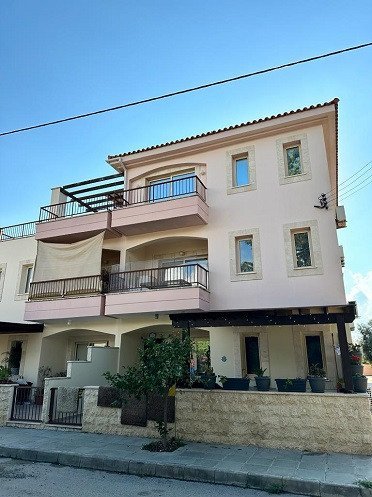 Apartment (Flat) in Anavargos, Paphos for Sale