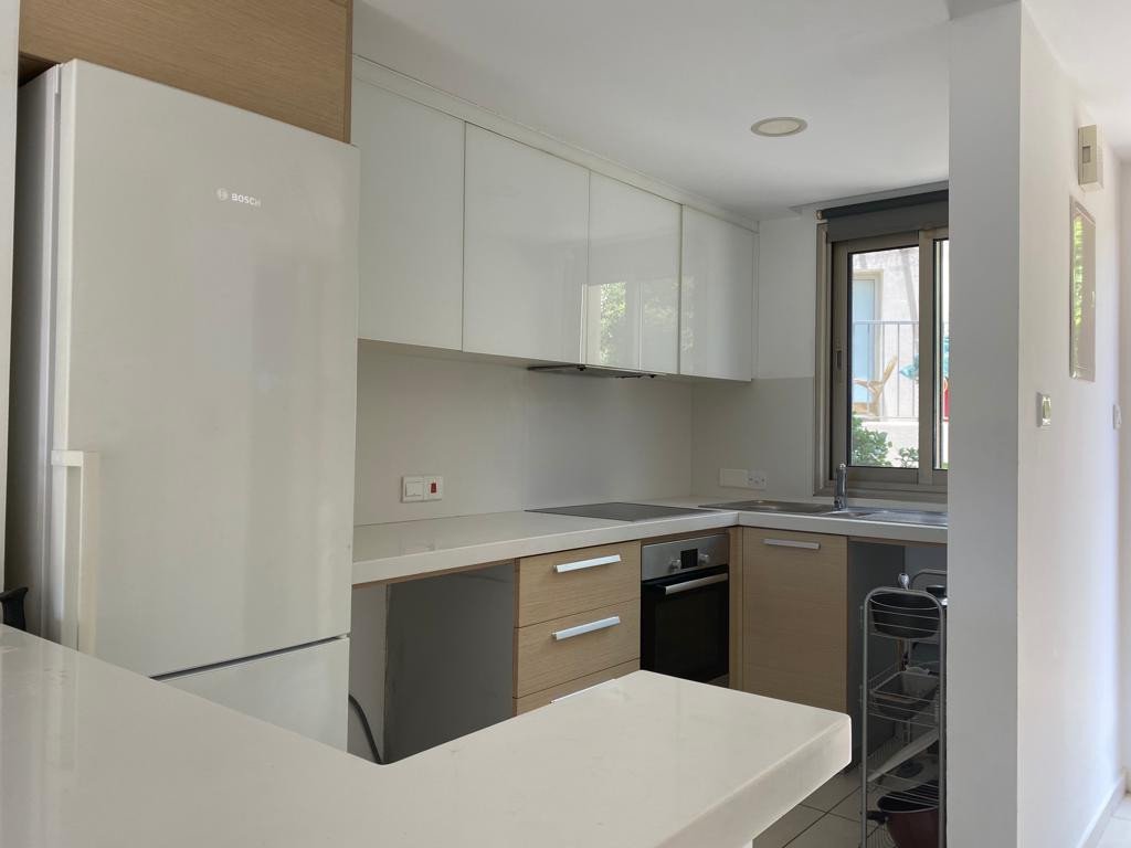 House (Maisonette) in Kato Paphos, Paphos for Sale