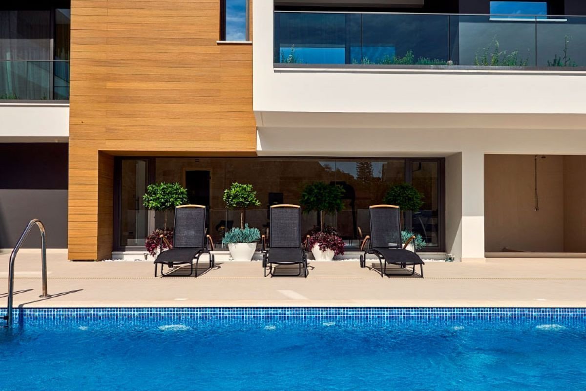 Apartment (Flat) in Papas Area, Limassol for Rent