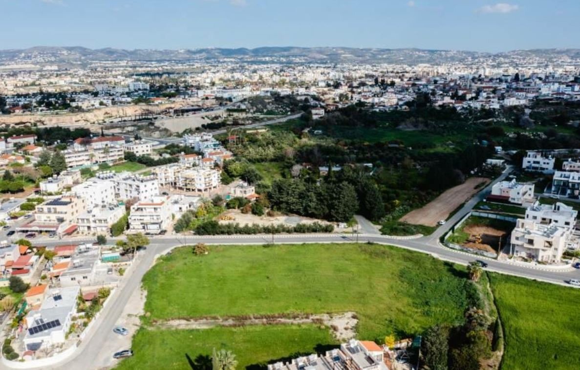 Apartment (Flat) in Tombs of the Kings, Paphos for Sale