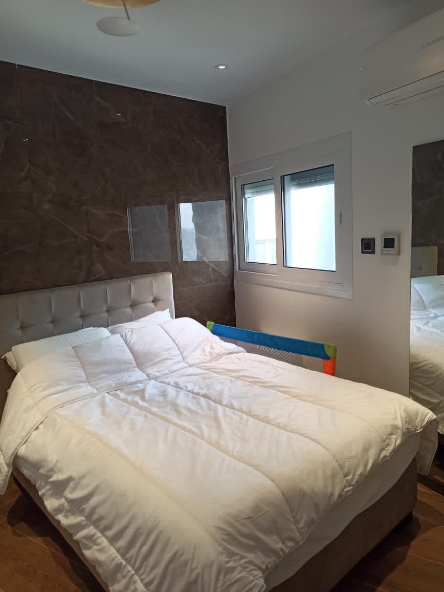 Apartment (Penthouse) in Molos Area, Limassol for Sale