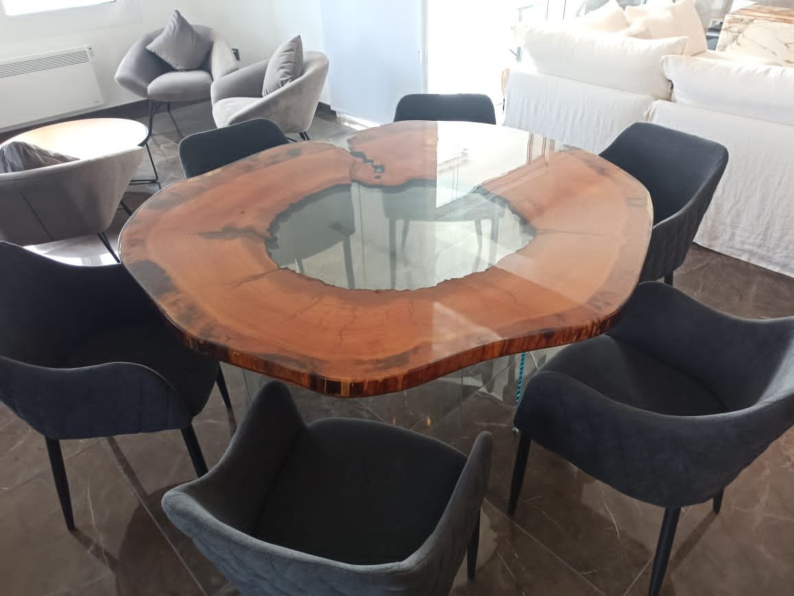 Apartment (Penthouse) in Molos Area, Limassol for Sale