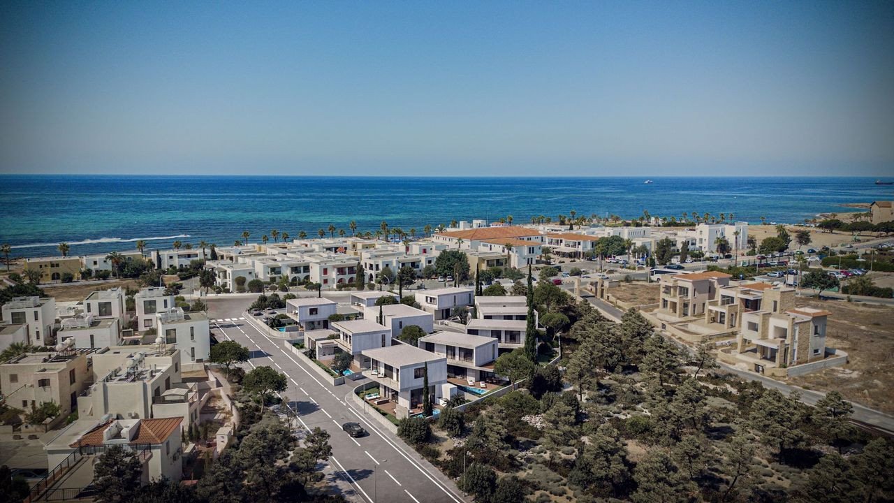House (Detached) in Kato Paphos, Paphos for Sale