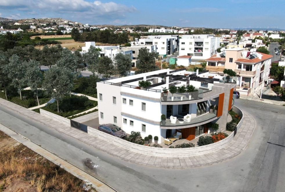 Apartment (Flat) in Koloni, Paphos for Sale