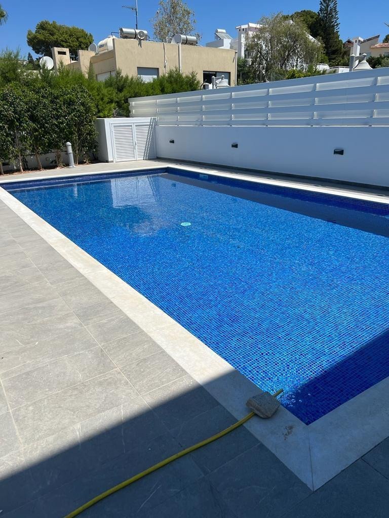 House (Semi detached) in Agios Tychonas, Limassol for Sale