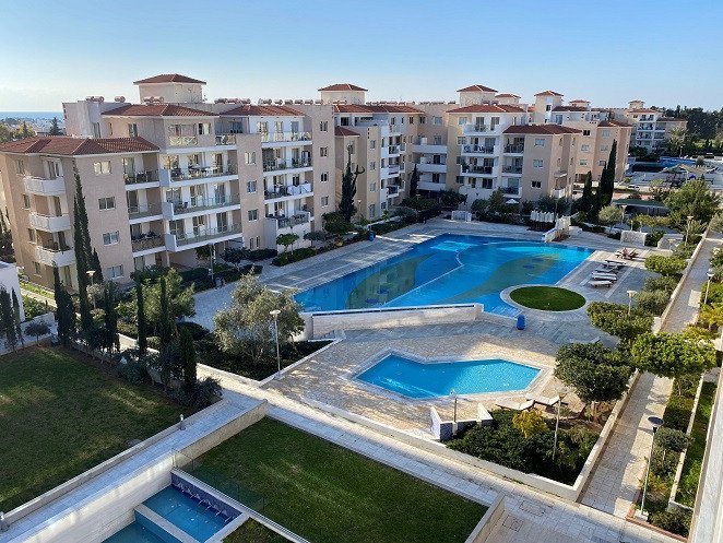 Apartment (Flat) in Universal, Paphos for Sale