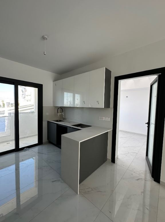 Apartment (Flat) in Tsireio, Limassol for Sale