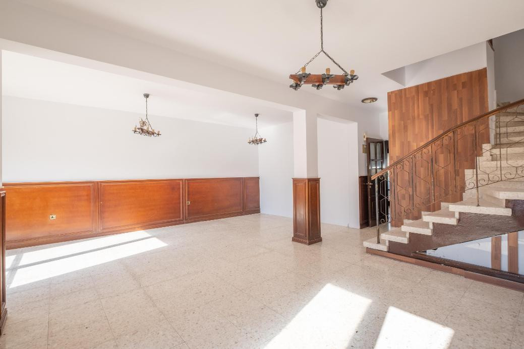 House (Maisonette) in Latsia, Nicosia for Sale