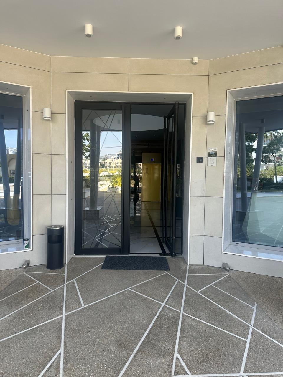 Apartment (Flat) in Germasoyia Tourist Area, Limassol for Sale
