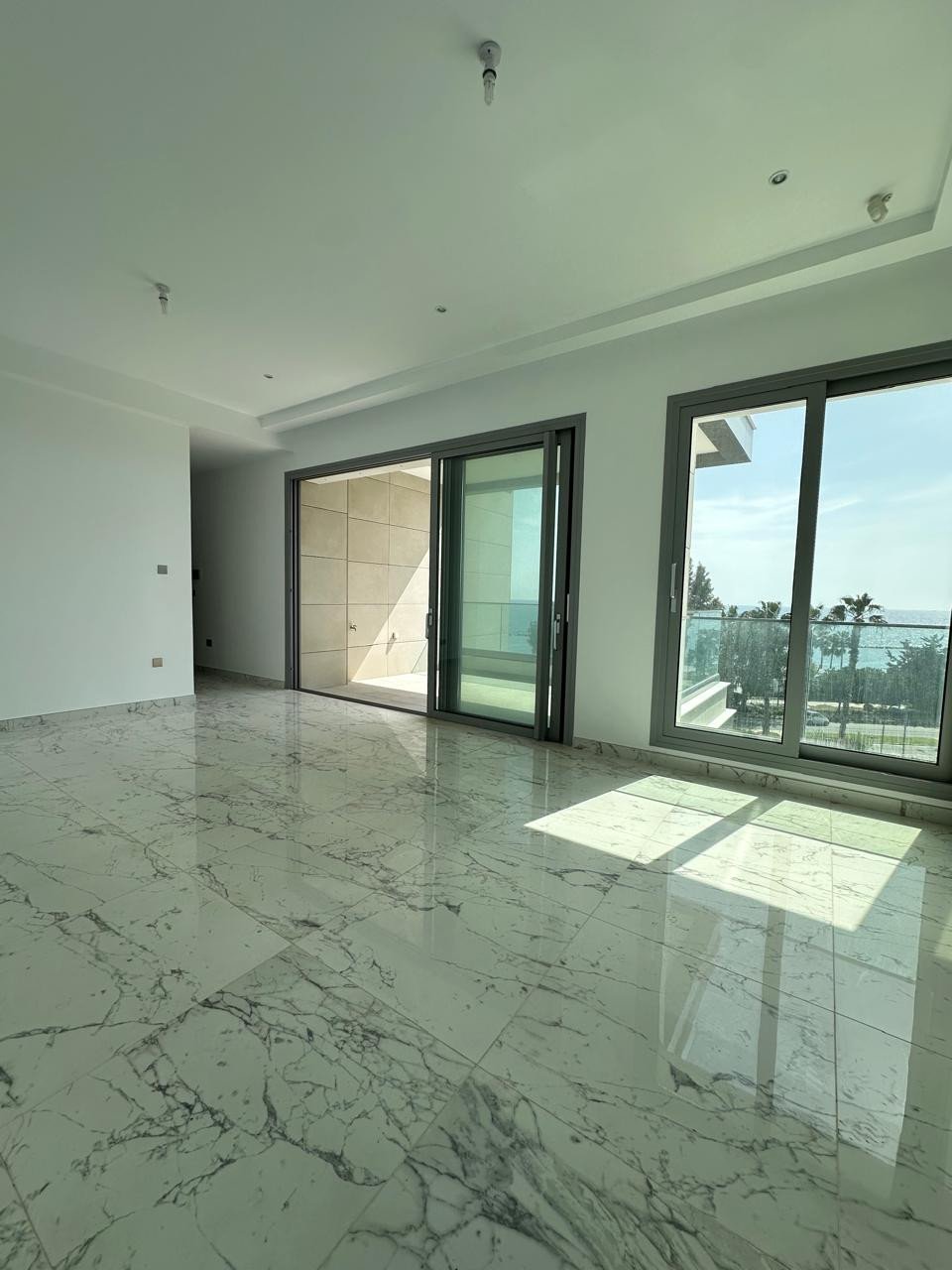 Apartment (Flat) in Germasoyia Tourist Area, Limassol for Sale