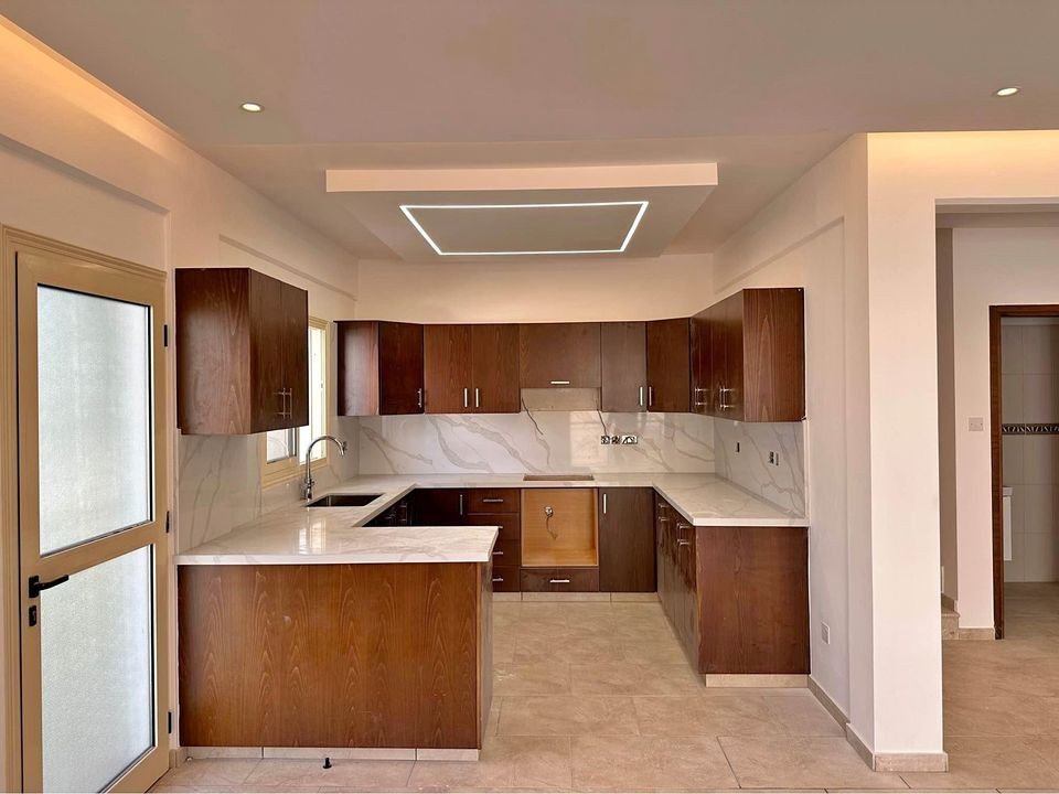 Apartment (Penthouse) in Ekali, Limassol for Sale