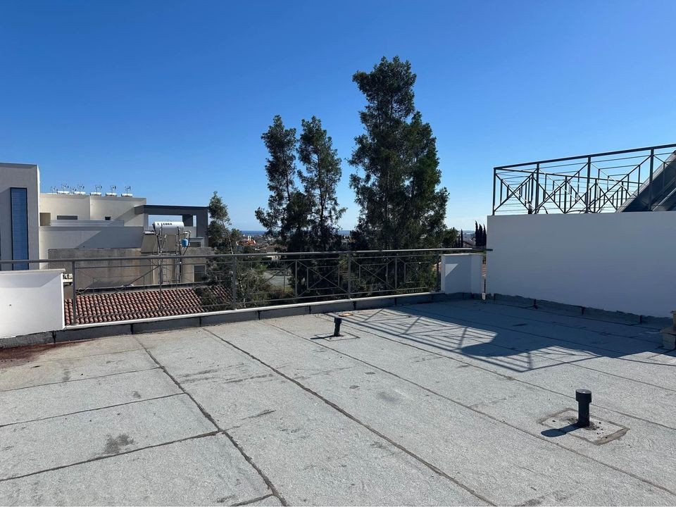 Apartment (Penthouse) in Ekali, Limassol for Sale