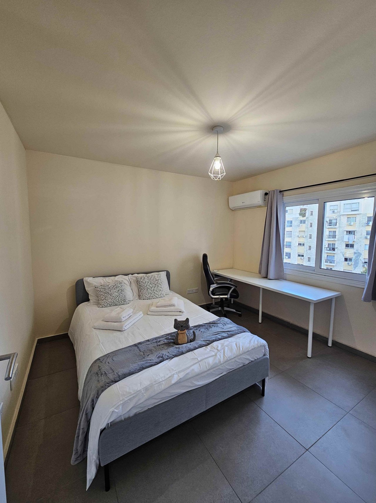 Apartment (Flat) in Acropoli, Nicosia for Sale
