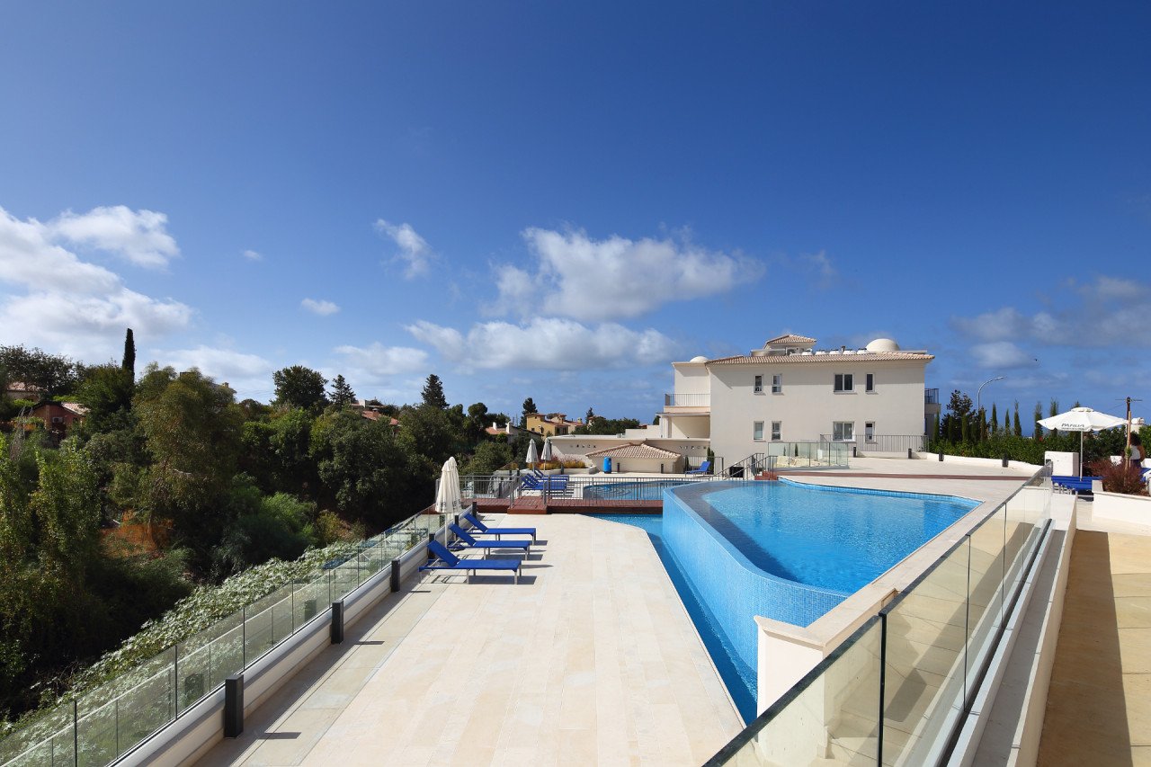 House (Maisonette) in Tala, Paphos for Sale