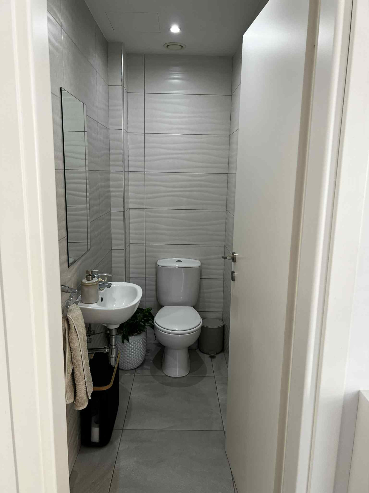 Apartment (Flat) in Agios Tychonas, Limassol for Sale