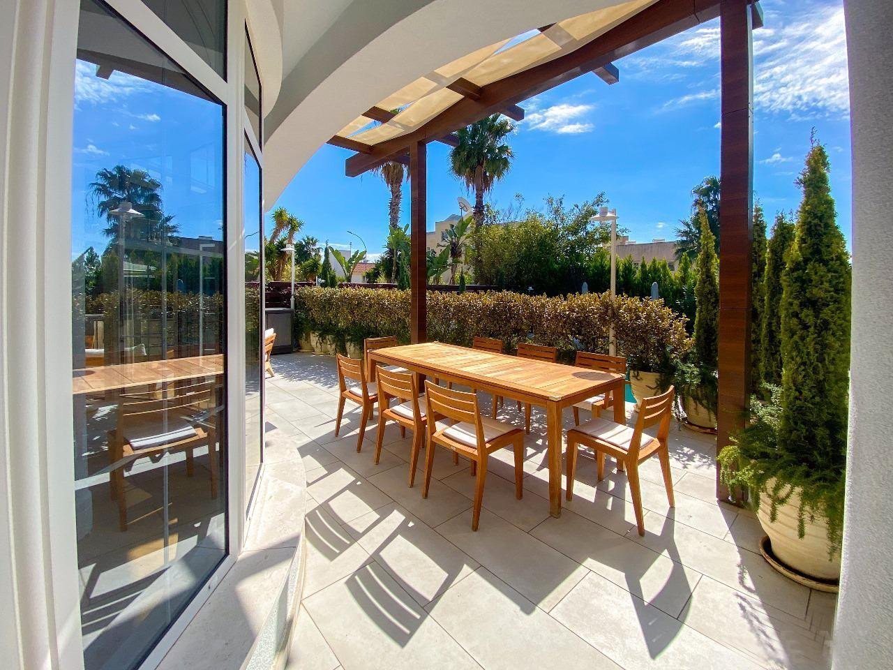 House (Detached) in Park Lane Area, Limassol for Sale