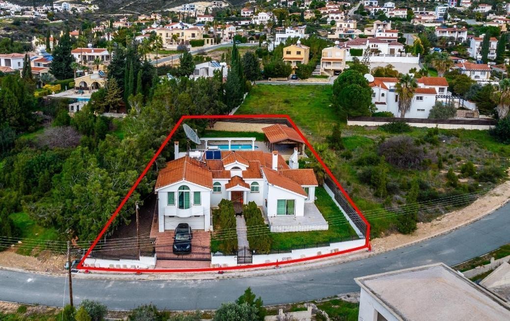 House (Detached) in Tala, Paphos for Sale