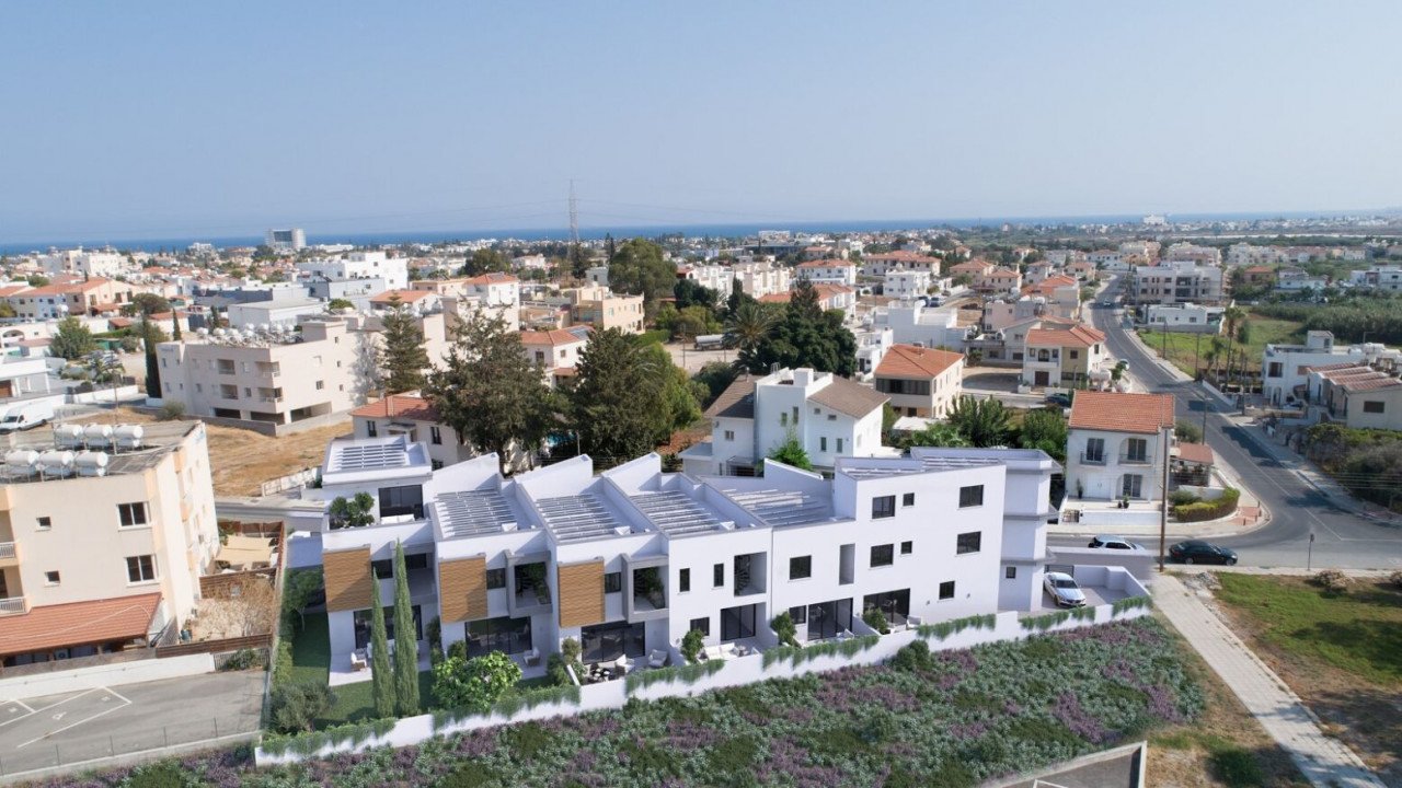 House (Maisonette) in Oroklini, Larnaca for Sale