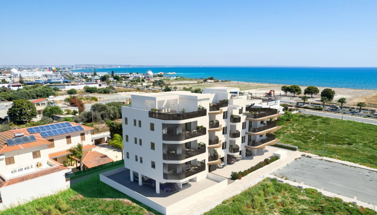 Building (Default) in Livadia, Larnaca for Sale