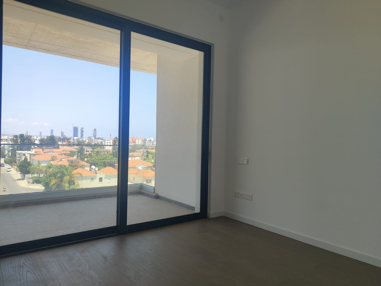 Apartment (Flat) in Crowne Plaza Area, Limassol for Sale