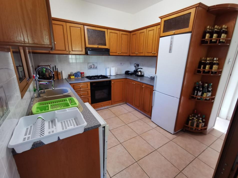 House (Detached) in Moniatis, Limassol for Sale