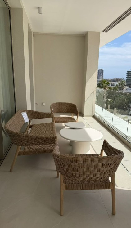 Apartment (Flat) in Green Area, Limassol for Sale