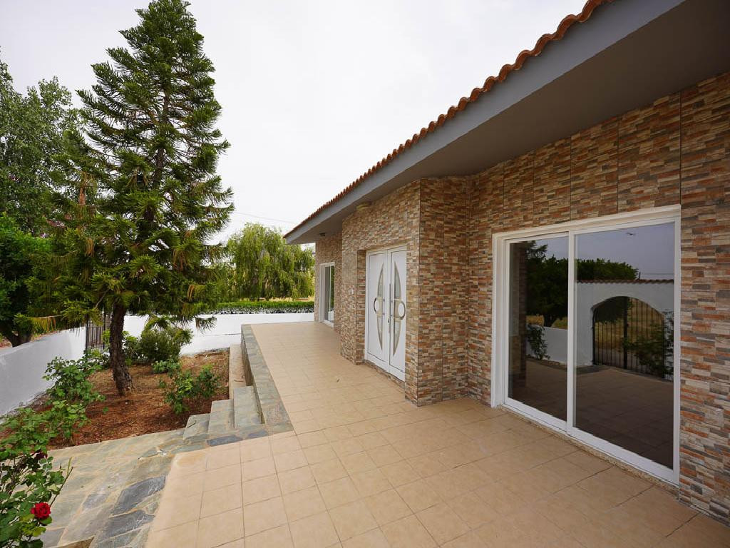 House (Detached) in Paliometocho, Nicosia for Sale