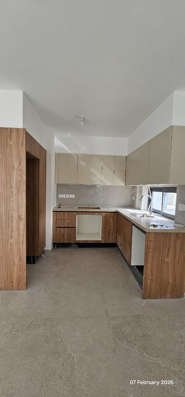 Apartment (Penthouse) in Drosia, Larnaca for Sale