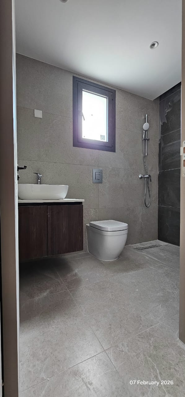 Apartment (Penthouse) in Drosia, Larnaca for Sale