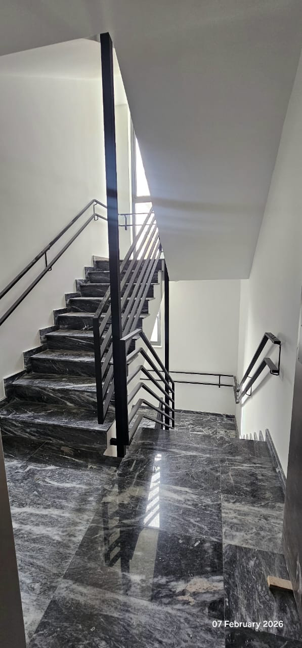 Apartment (Penthouse) in Drosia, Larnaca for Sale