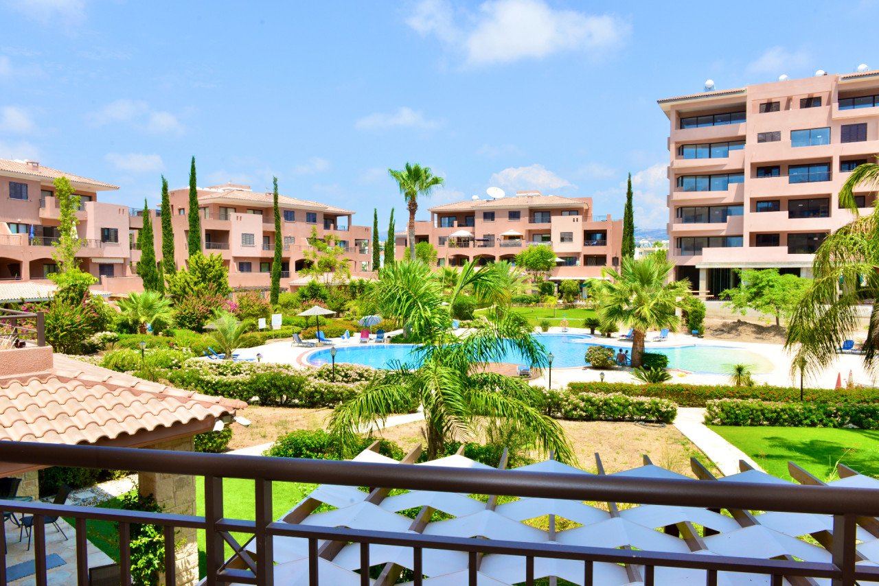 Apartment (Flat) in Kato Paphos, Paphos for Sale