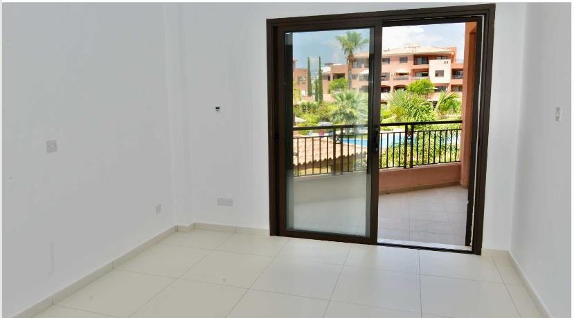 Apartment (Flat) in Kato Paphos, Paphos for Sale