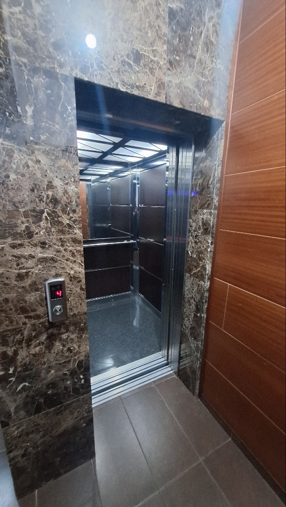 Apartment (Penthouse) in Agios Nikolaos, Larnaca for Sale