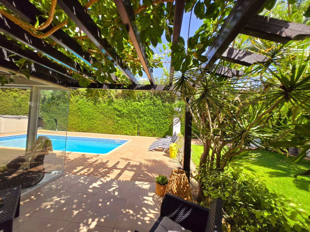 House (Detached) in Crowne Plaza Area, Limassol for Sale