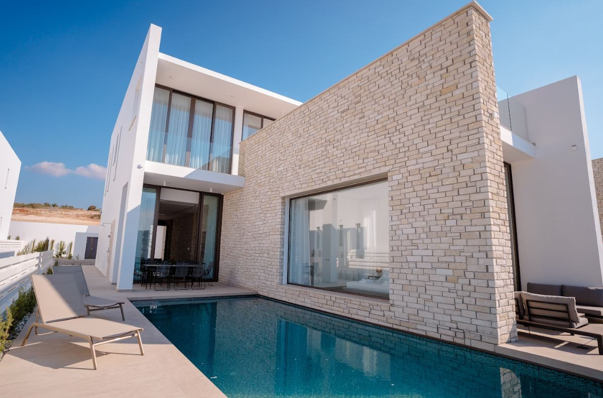 House (Detached) in Sea Caves Pegeia, Paphos for Rent