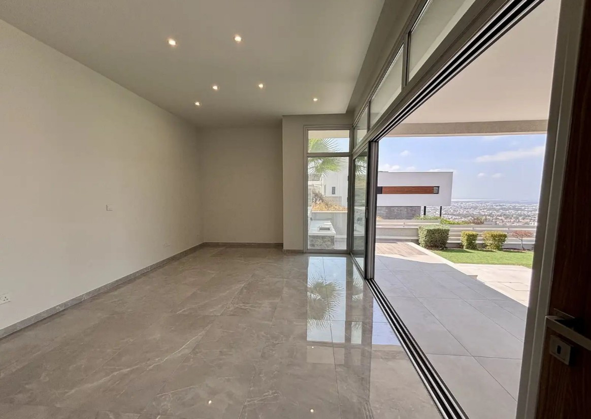 House (Detached) in Agia Fyla, Limassol for Sale