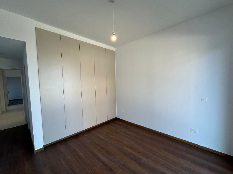 Apartment (Flat) in Linopetra, Limassol for Sale