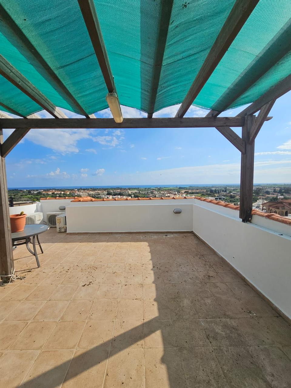 Apartment (Penthouse) in Mazotos, Larnaca for Sale