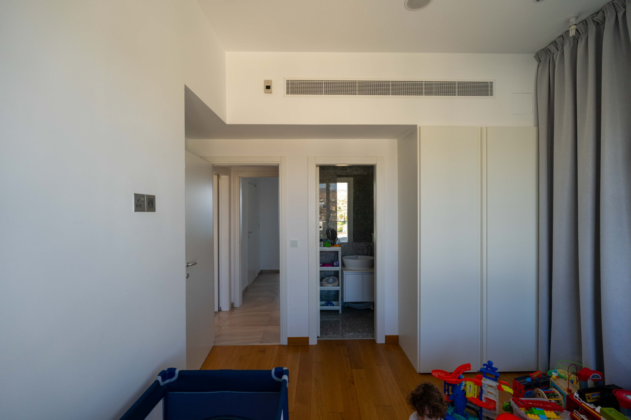 Apartment (Flat) in Agios Tychonas, Limassol for Sale
