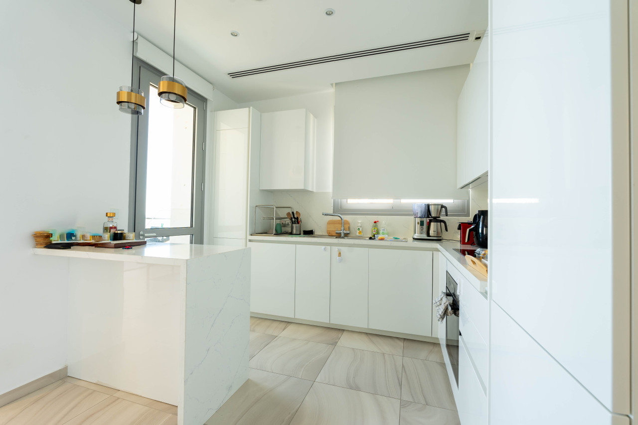 Apartment (Flat) in Agios Tychonas, Limassol for Sale