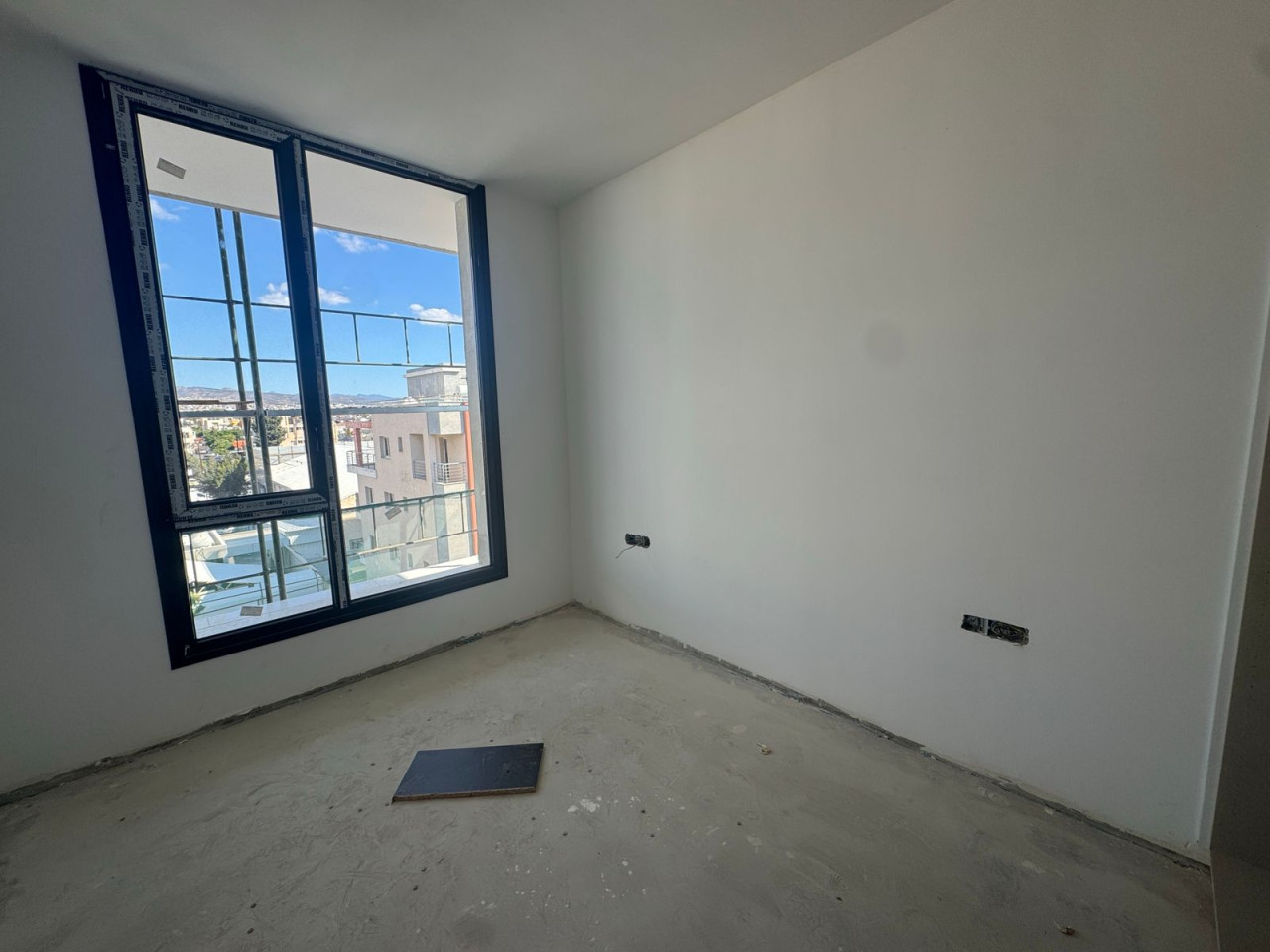 Apartment (Flat) in Agios Ioannis, Limassol for Sale