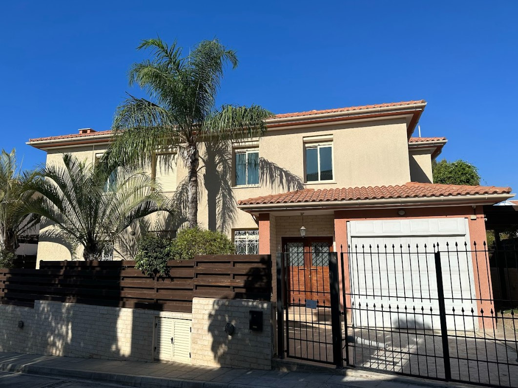 House (Detached) in Park Lane Area, Limassol for Sale