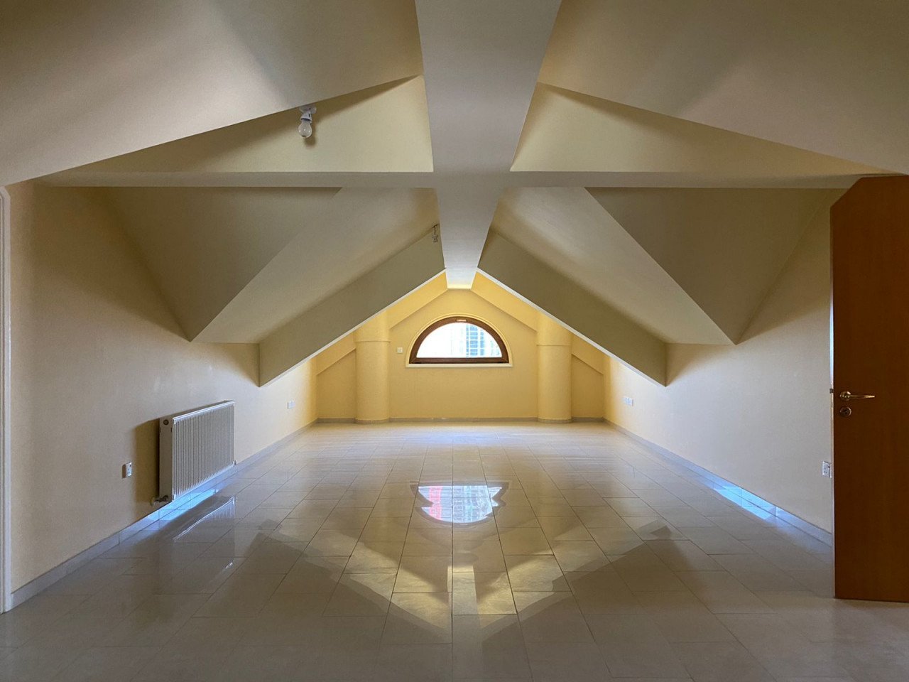 House (Detached) in Amathounta, Limassol for Rent