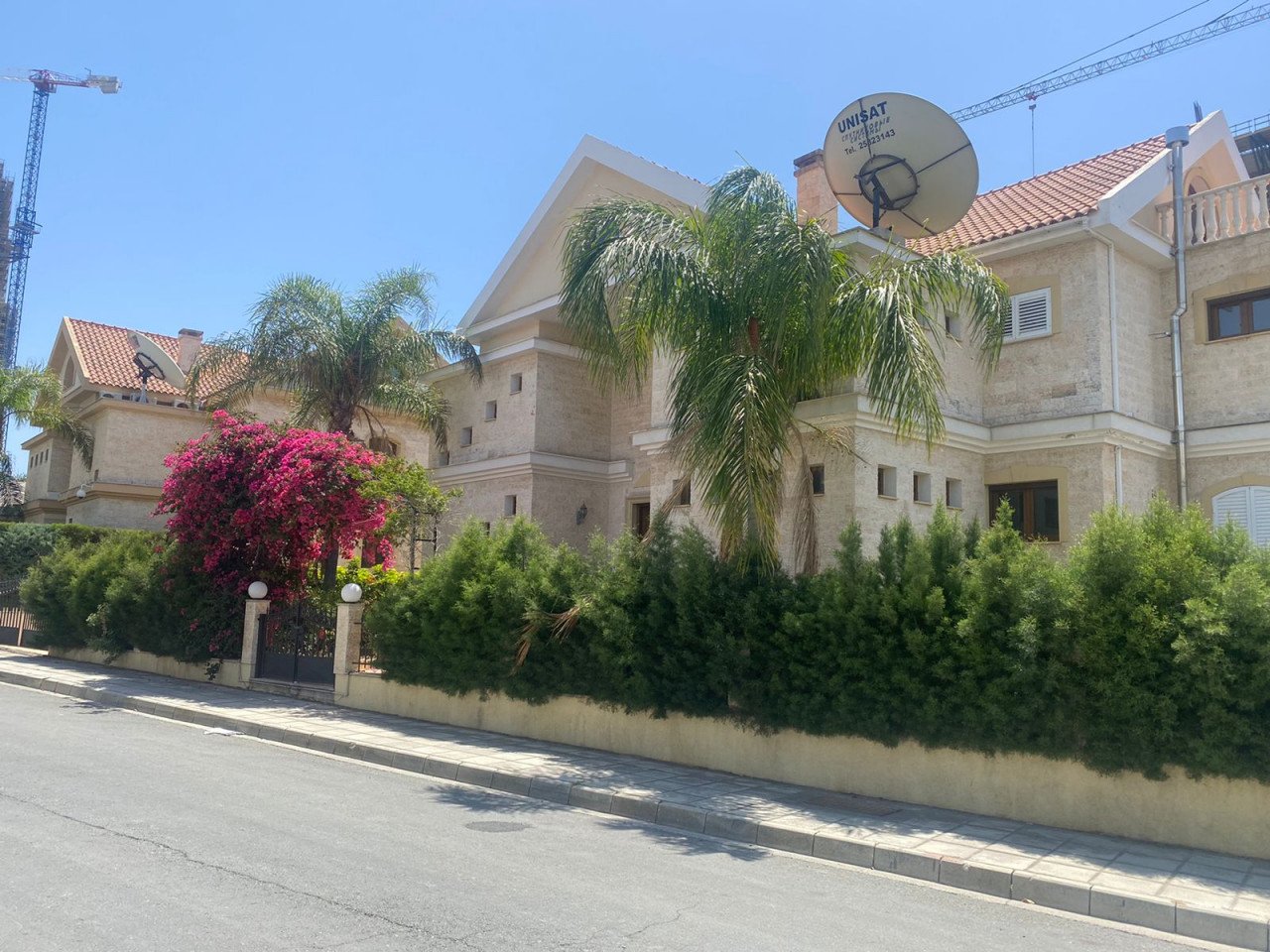 House (Detached) in Amathounta, Limassol for Rent