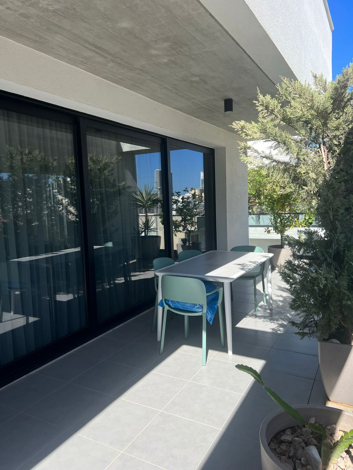 Apartment (Penthouse) in Agia Zoni, Limassol for Sale