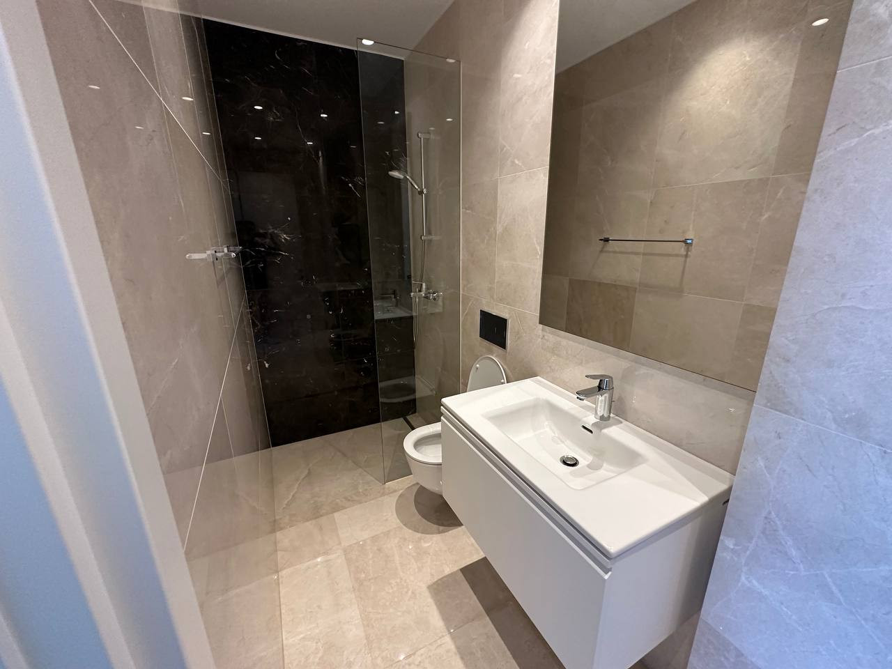 Apartment (Flat) in Germasoyia Tourist Area, Limassol for Sale