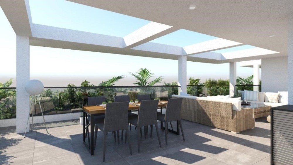 Apartment (Penthouse) in Larnaca Centre, Larnaca for Sale