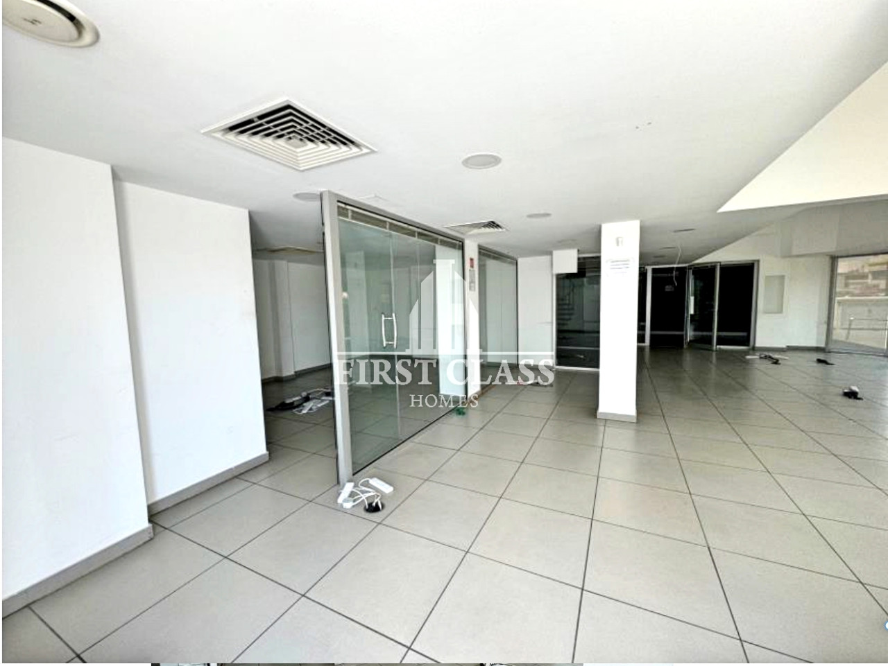 Commercial (Building) in Linopetra, Limassol for Sale