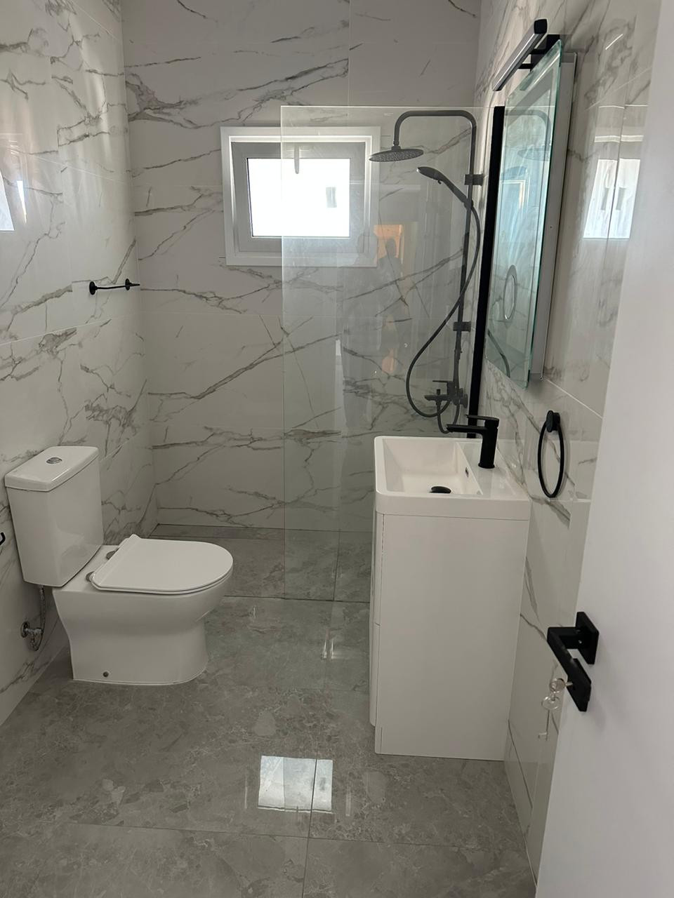 Apartment (Flat) in City Center, Limassol for Sale